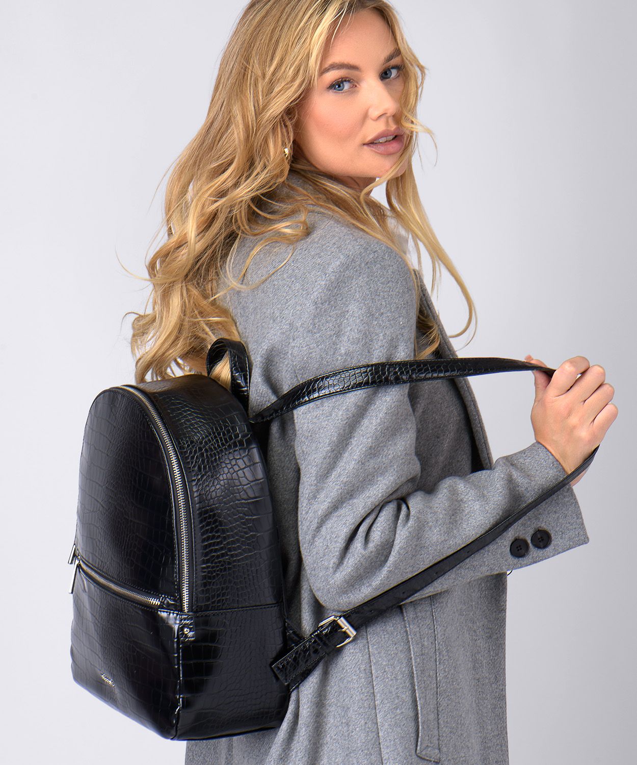Dámský batoh crocco černý