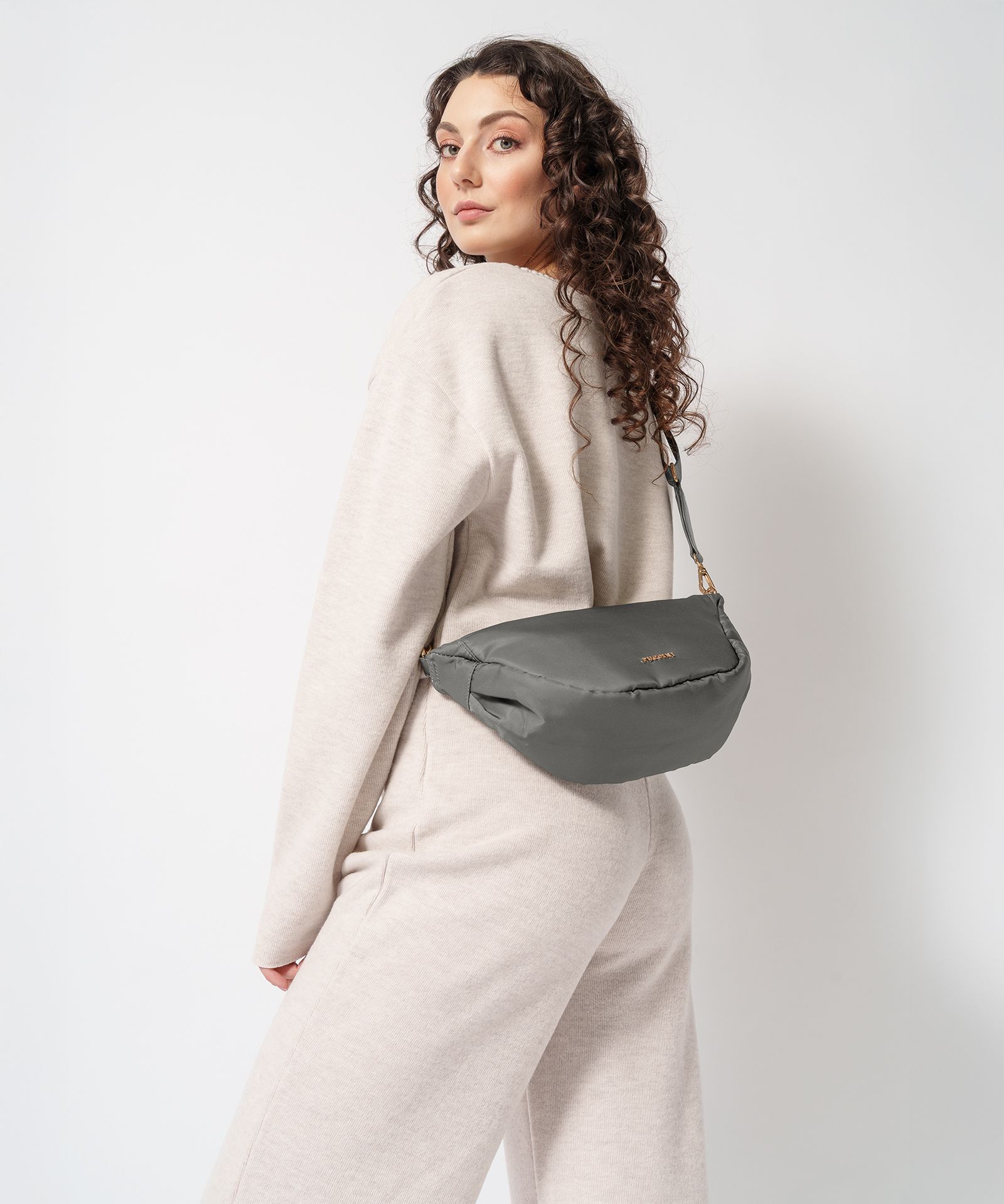 Měkká taška crescent grey